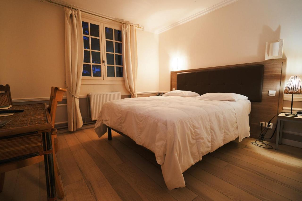 Hotel La Flambee 베르주라크 외부 사진